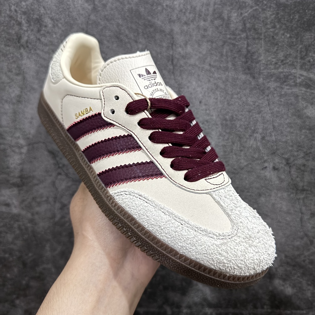 图片[3]-【神版】Adidas Originals Samba OG\”Wonder White Maroon\”桑巴舞系列绅士德训足球风百搭低帮休闲运动板鞋“奶黄浅灰酒红生胶底”IJ1987n升级原楦原纸版数据开发n采用软质粒面牛剖革组合长绒翻毛皮饰片鞋面材质n内嵌缓震透气吸汗鞋垫 外置耐磨橡胶大底❗️ 尺码：35⅔ 36 36⅔ 37⅓ 38 38⅔ 39⅓ 40 40⅔ 41⅓ 42 42⅔ 43⅓ 44 编码：DZ210240-鞋库