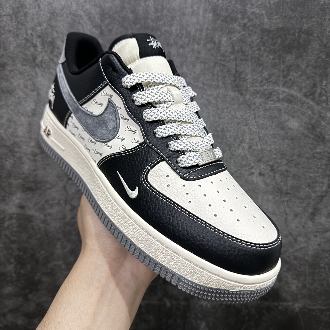 图片[3]-【公司级】Nk Air Force 1\’07 Low 斯图西联名-黑灰英文 空军一号低帮休闲板鞋 XZ3328-566rn#原楦头原纸板 原装鞋盒 定制五金配件 内置全掌气垫 原厂鞋底 r 尺码：36 36.5 37.5 38 38.5 39 40 40.5 41 42 42.5 43 44 44.5 45 编码：HXS310320-鞋库