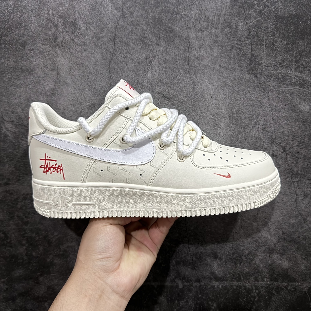 【公司级】Stussy x Nk Air Force 1\’07 Low 斯图西联名 空军一号低帮休闲板鞋 ZH0316-047rn#定制皮料 定制鞋盒 配件齐全 原楦原纸板 纯正空军版型 内置全掌气垫r 尺码：36 36.5 37.5 38 38.5 39 40 40.5 41 42 42.5 43 44 44.5 45 编码：HXS310320-鞋库