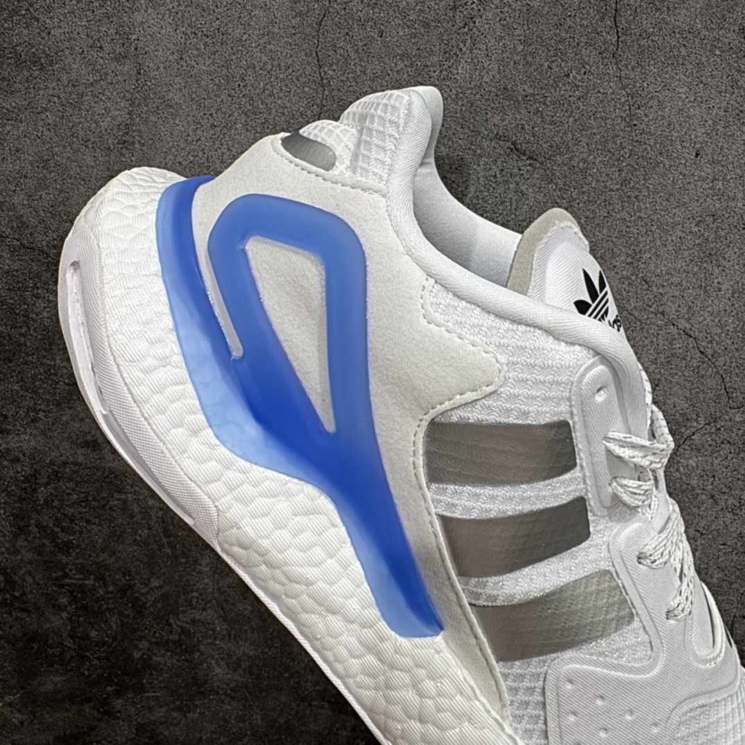 图片[7]-【特价福利】公司级AD Nite Jogger 2019 Boost 联名夜行者复古跑鞋 原厂材料 原厂大底 私家独模 网布搭配麂皮拼接打造鞋面 极具复古风格鞋头及鞋跟点缀3M反光设计极为亮眼中底采用全掌 Boost 科技 厚度相当可观 脚感极佳 尺码：36 36.5 37 38 38.5 39 40 40.5 41 42 42.5 43 44 44.5 45-选品中心