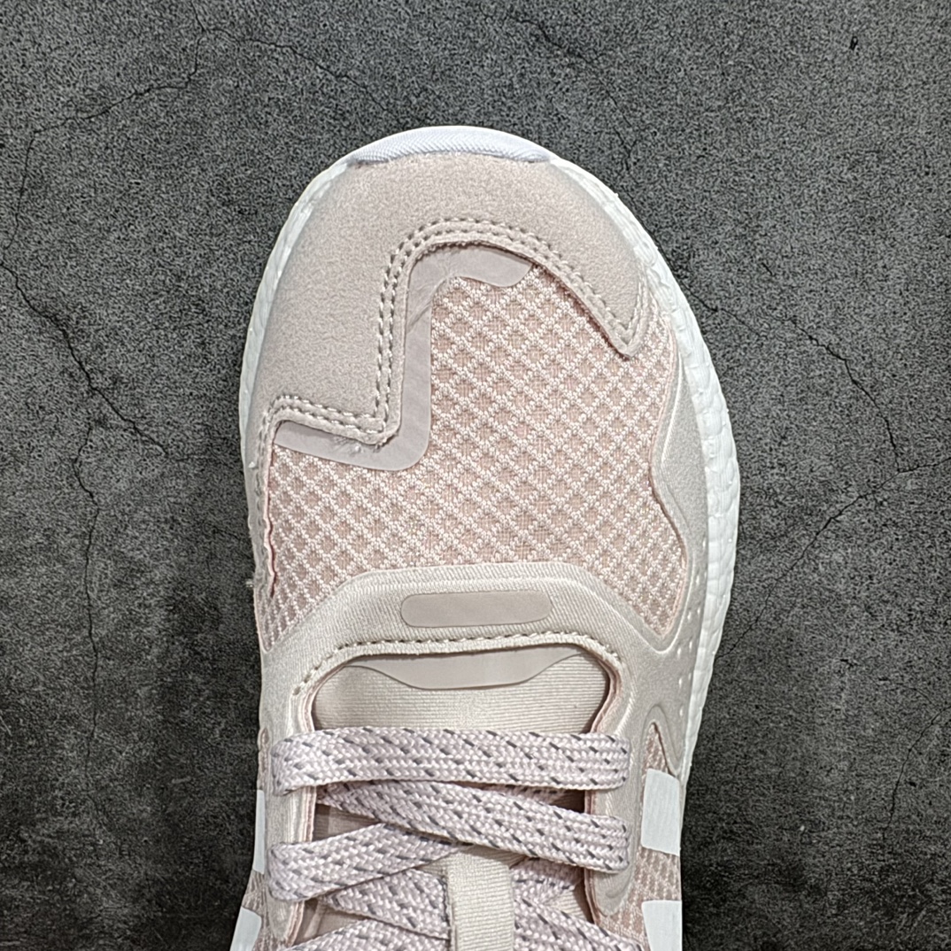 图片[5]-【特价福利】公司级AD Nite Jogger 2019 Boost 联名夜行者复古跑鞋 原厂材料 原厂大底 私家独模 网布搭配麂皮拼接打造鞋面 极具复古风格鞋头及鞋跟点缀3M反光设计极为亮眼中底采用全掌 Boost 科技 厚度相当可观 脚感极佳 尺码：36 36.5 37 38 38.5 39 40-选品中心