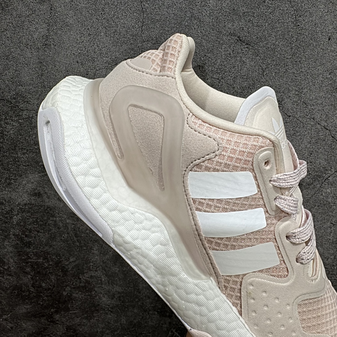 图片[7]-【特价福利】公司级AD Nite Jogger 2019 Boost 联名夜行者复古跑鞋 原厂材料 原厂大底 私家独模 网布搭配麂皮拼接打造鞋面 极具复古风格鞋头及鞋跟点缀3M反光设计极为亮眼中底采用全掌 Boost 科技 厚度相当可观 脚感极佳 尺码：36 36.5 37 38 38.5 39 40-选品中心