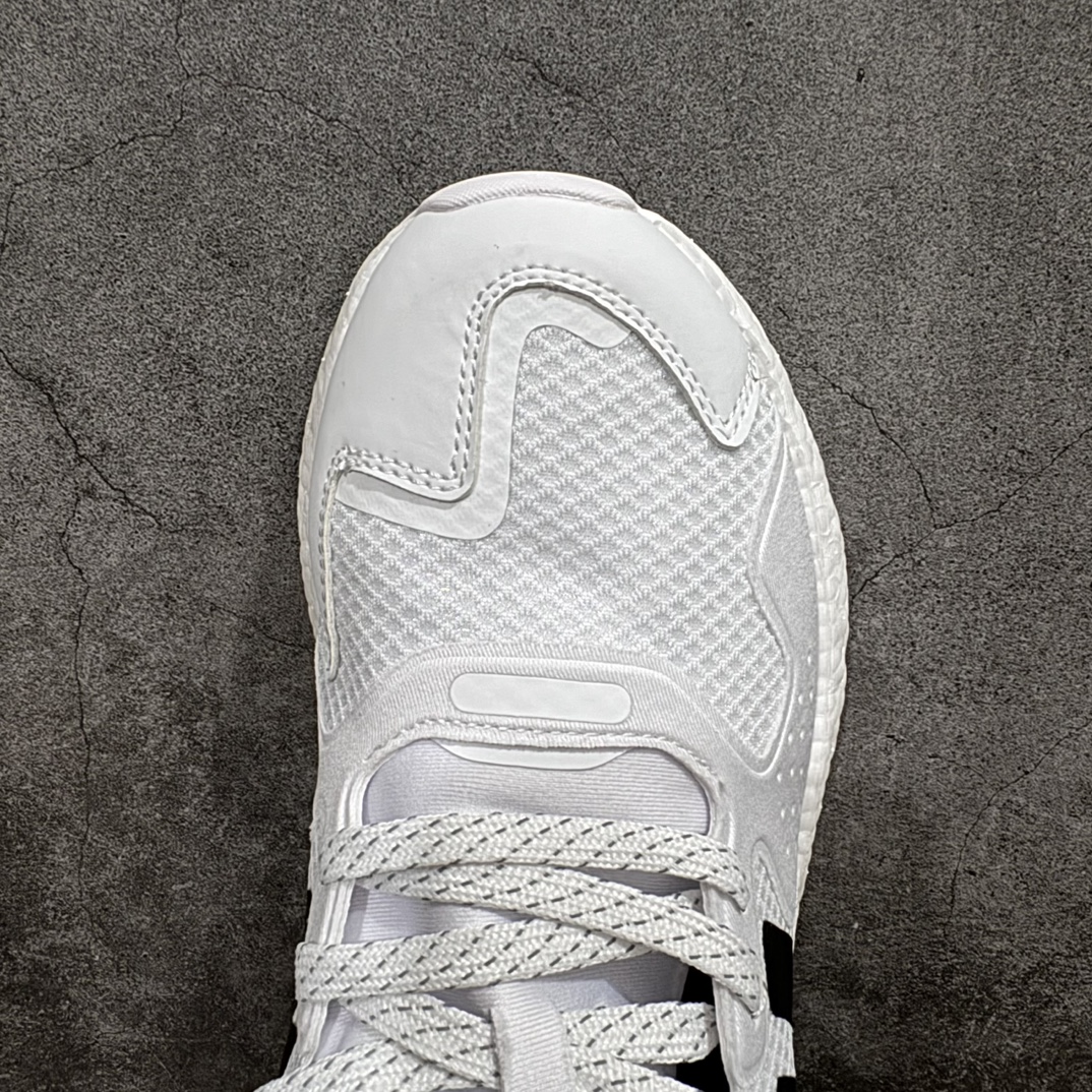 图片[5]-【特价福利】公司级AD Nite Jogger 2019 Boost 联名夜行者复古跑鞋 原厂材料 原厂大底 私家独模 网布搭配麂皮拼接打造鞋面 极具复古风格鞋头及鞋跟点缀3M反光设计极为亮眼中底采用全掌 Boost 科技 厚度相当可观 脚感极佳 尺码：36 36.5 37 38 38.5 39 40 40.5 41 42 42.5 43 44 44.5 45-选品中心