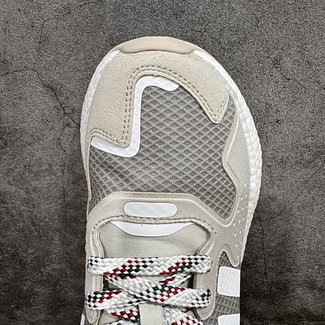图片[5]-【特价福利】公司级AD Nite Jogger 2019 Boost 联名夜行者复古跑鞋 原厂材料 原厂大底 私家独模 网布搭配麂皮拼接打造鞋面 极具复古风格鞋头及鞋跟点缀3M反光设计极为亮眼中底采用全掌 Boost 科技 厚度相当可观 脚感极佳 尺码：36 36.5 37 38 38.5 39 40 40.5 41 42 42.5 43 44 44.5 45-选品中心