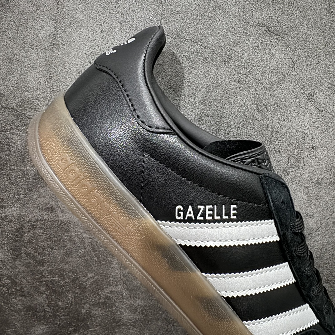 图片[7]-【纯原神版】AD Gazelle Indoor Trainers 羚羊内训系列低帮复古百搭休闲运动德训风板鞋 JH8837n90年代经典的复刻版！自60年代以足球训练鞋面世以来,Gazelle就以其经典设计席卷全球。1991年版本的复刻,再造经典Gazelle。采用皮革打造,搭配浊色细节,让这款经典更加简约。 尺码：36 36⅔ 37⅓ 38 38⅔ 39⅓ 40 40⅔ 41⅓ 42 42⅔ 43⅓ 44 45 编码：DZ210240-鞋库