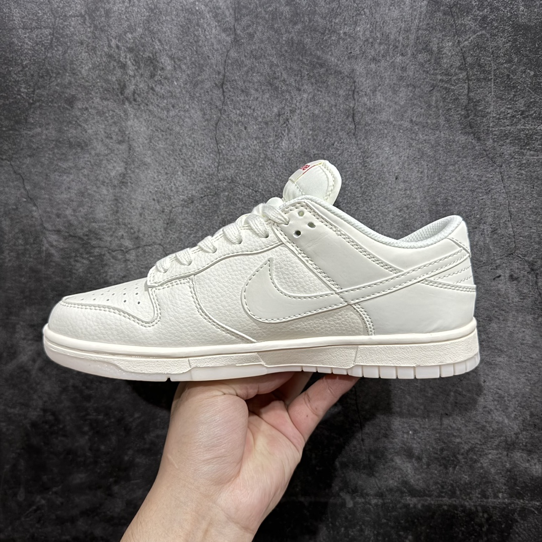 图片[2]-【定制版】Nk SB Dunk Low Supreme联名-米白双勾 周年高端定制 低帮休闲板鞋 BB8675-104 #定制鞋盒 大厂纯原品质出货 超高清洁度 皮料切割干净无任何毛边 细节完美   尺码：36-46 编码：FS240260-鞋库