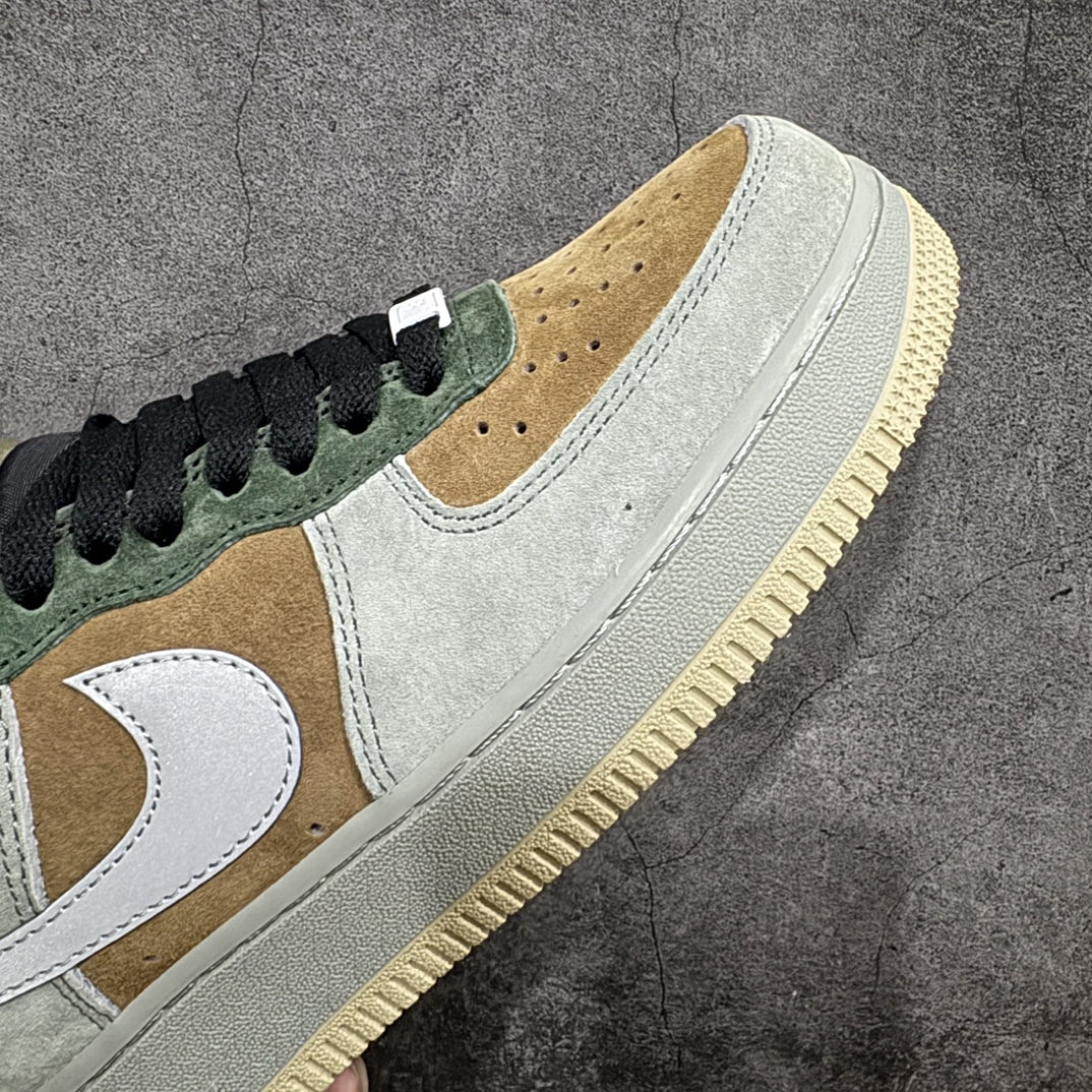 图片[6]-【公司级】Nike Air Force 1 Low ’07 “Christmas”圣诞树主题配色 空军一号低帮休闲板鞋 原厂麂皮 原楦原纸板 纯正版型 正品NFC感应芯片 高清洁度 内置全掌气垫 货号：CQ5059-101 Size：36 36.5 37.5 38 38.5 39 40 40.5 41 42 42.5 43 44 44.5 45 编码：HXS310320-鞋库