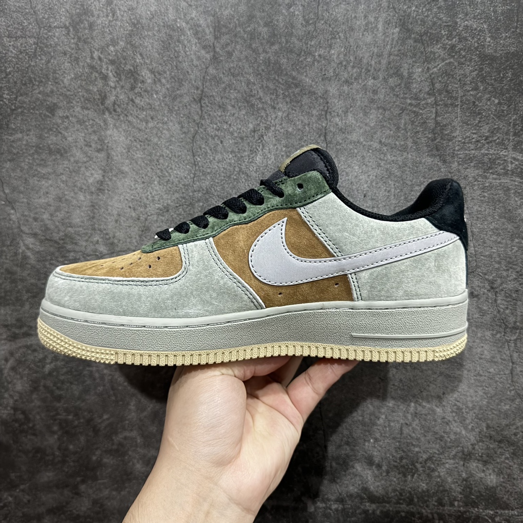 图片[2]-【公司级】Nike Air Force 1 Low ’07 “Christmas”圣诞树主题配色 空军一号低帮休闲板鞋 原厂麂皮 原楦原纸板 纯正版型 正品NFC感应芯片 高清洁度 内置全掌气垫 货号：CQ5059-101 Size：36 36.5 37.5 38 38.5 39 40 40.5 41 42 42.5 43 44 44.5 45 编码：HXS310320-鞋库