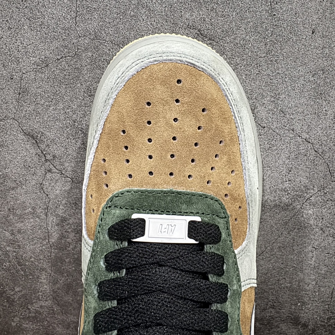 图片[5]-【公司级】Nike Air Force 1 Low ’07 “Christmas”圣诞树主题配色 空军一号低帮休闲板鞋 原厂麂皮 原楦原纸板 纯正版型 正品NFC感应芯片 高清洁度 内置全掌气垫 货号：CQ5059-101 Size：36 36.5 37.5 38 38.5 39 40 40.5 41 42 42.5 43 44 44.5 45 编码：HXS310320-鞋库