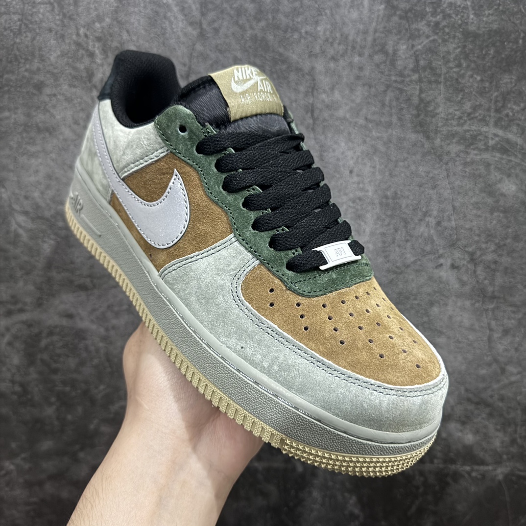 图片[3]-【公司级】Nike Air Force 1 Low ’07 “Christmas”圣诞树主题配色 空军一号低帮休闲板鞋 原厂麂皮 原楦原纸板 纯正版型 正品NFC感应芯片 高清洁度 内置全掌气垫 货号：CQ5059-101 Size：36 36.5 37.5 38 38.5 39 40 40.5 41 42 42.5 43 44 44.5 45 编码：HXS310320-鞋库