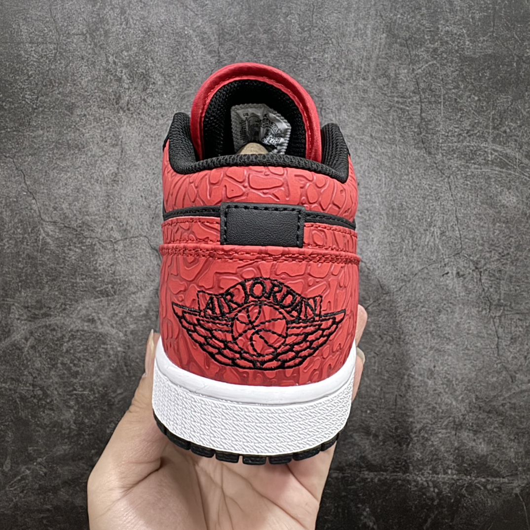 图片[4]-【K版】Air Jordan AJ1 Low 低帮黑红爆裂纹 553558-013n全新流水线出品 DT版本唯一平替选择 市场第二梯队最强版 全部原鞋开发 原楦原纸板开发 全鞋电脑针车 原厂内置全掌气垫 原盒内在原标 唯一Zp原版鞋带绑法 免检产品 全新2022版型 全头层皮料 完美零毛边处理 原厂配置全掌气垫 价格定位良心SIZE：36 36.5 37.5 38 38.5 39 40 40.5 41 42 42.5 43 44 44.5 45 46  编码：LDS230350-鞋库