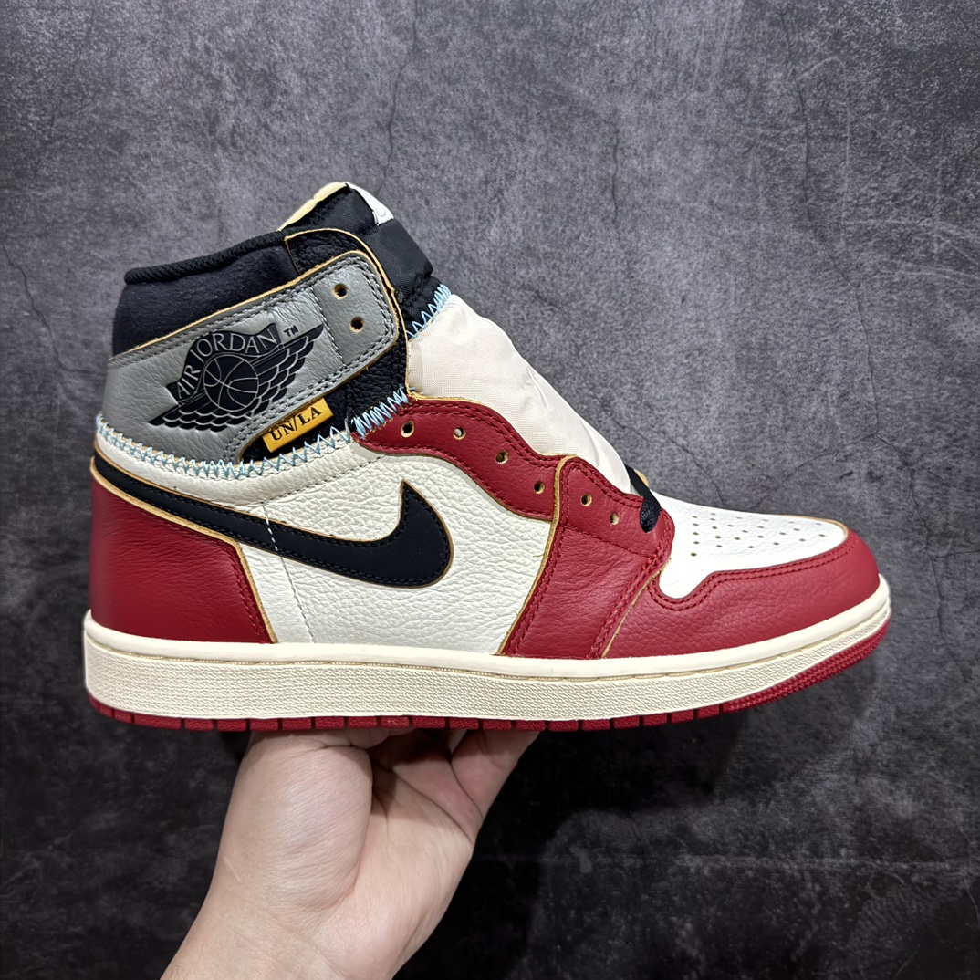 【DG纯原版】Union X Air Jordan 1 Retro High NRGn限量联名 黑白红拼接 实拍首发官方货号：HV8563 6001229nn莞产大厂出品 市场第一梯队出货n唯一可媲美原版 全鞋电脑针车 精确间距匹配国内顶级头层皮料订染 用料绝不含糊飞翼3D高频深度立体 全方位比对原鞋n皮料全程玻璃冲刀 冲裁 清洁度完美工艺方面漏斗收腰 底线拉帮 LOGO立体 小到针眼排布 载片对称 冲孔效果 鞋标规范 鞋垫背胶等等 绝对无敌Size：40 40.5 41 42 42.5 43 44 44.5 45 46 47.5 编码：X10430450-鞋库