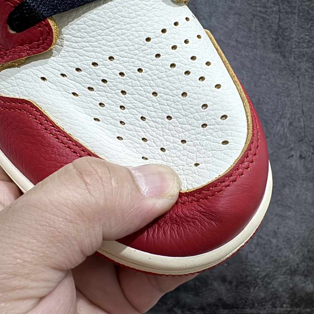 图片[6]-【DG纯原版】Union X Air Jordan 1 Retro High NRGn限量联名 黑白红拼接 实拍首发官方货号：HV8563 6001229nn莞产大厂出品 市场第一梯队出货n唯一可媲美原版 全鞋电脑针车 精确间距匹配国内顶级头层皮料订染 用料绝不含糊飞翼3D高频深度立体 全方位比对原鞋n皮料全程玻璃冲刀 冲裁 清洁度完美工艺方面漏斗收腰 底线拉帮 LOGO立体 小到针眼排布 载片对称 冲孔效果 鞋标规范 鞋垫背胶等等 绝对无敌Size：40 40.5 41 42 42.5 43 44 44.5 45 46 47.5 编码：X10430450-鞋库