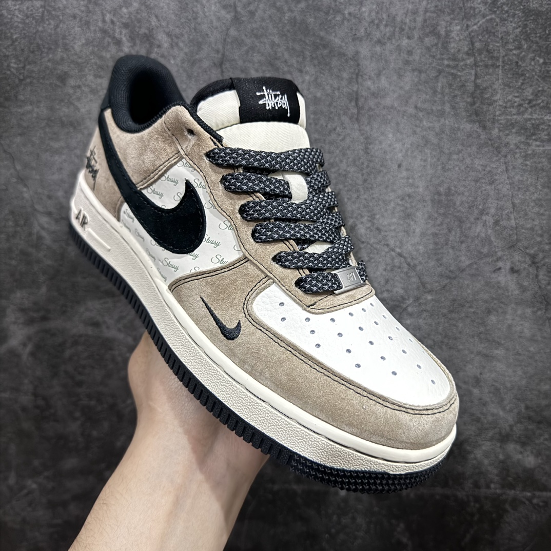 图片[3]-【公司级】Nike Air Force 1 Low 07 x Stussy 米棕黑小钩满天星n原楦头原纸板 打造纯正低帮空军版型 专注外贸渠道 全掌内置蜂窝气垫原盒配件 原厂中底钢印、拉帮完美官方货号：XZ6188 999 Size：36 36.5 37.5 38 38.5 39 40 40.5 41 42 42.5 43 44 44.5 45 编码：HXS310320-鞋库