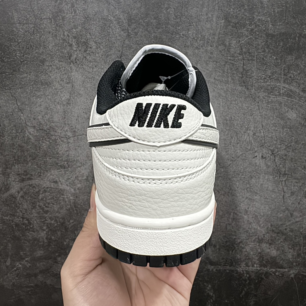 图片[4]-【定制版】Reigning Champ x Nk SB Dunk Low 联名三勾 米金配色 低帮休闲运动滑板板鞋 RC3085-896rn#3M反光 大厂纯原品质出货 纯正版型 定制鞋盒 皮料切割干净无任何毛边 细节完美 超高清洁度r 尺码：36 36.5 37.5 38 38.5 39 40 40.5 41 42 42.5 43 44 44.5 45  编码：LF320340-鞋库