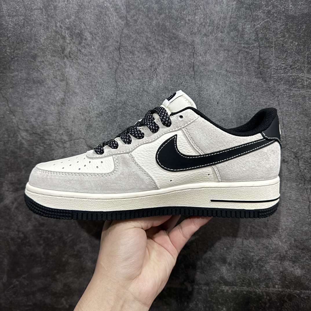 图片[2]-【定制版】Nk Air Force 1\’07 Low Supreme斯图西联名-黑灰红标 空军一号低帮休闲板鞋 XZ6188-115rn#原楦头原纸板 原装鞋盒 定制五金配件 内置全掌气垫 原厂鞋底 r 尺码：36 36.5 37.5 38 38.5 39 40 40.5 41 42 42.5 43 44 44.5 45 编码：HXS310320-鞋库