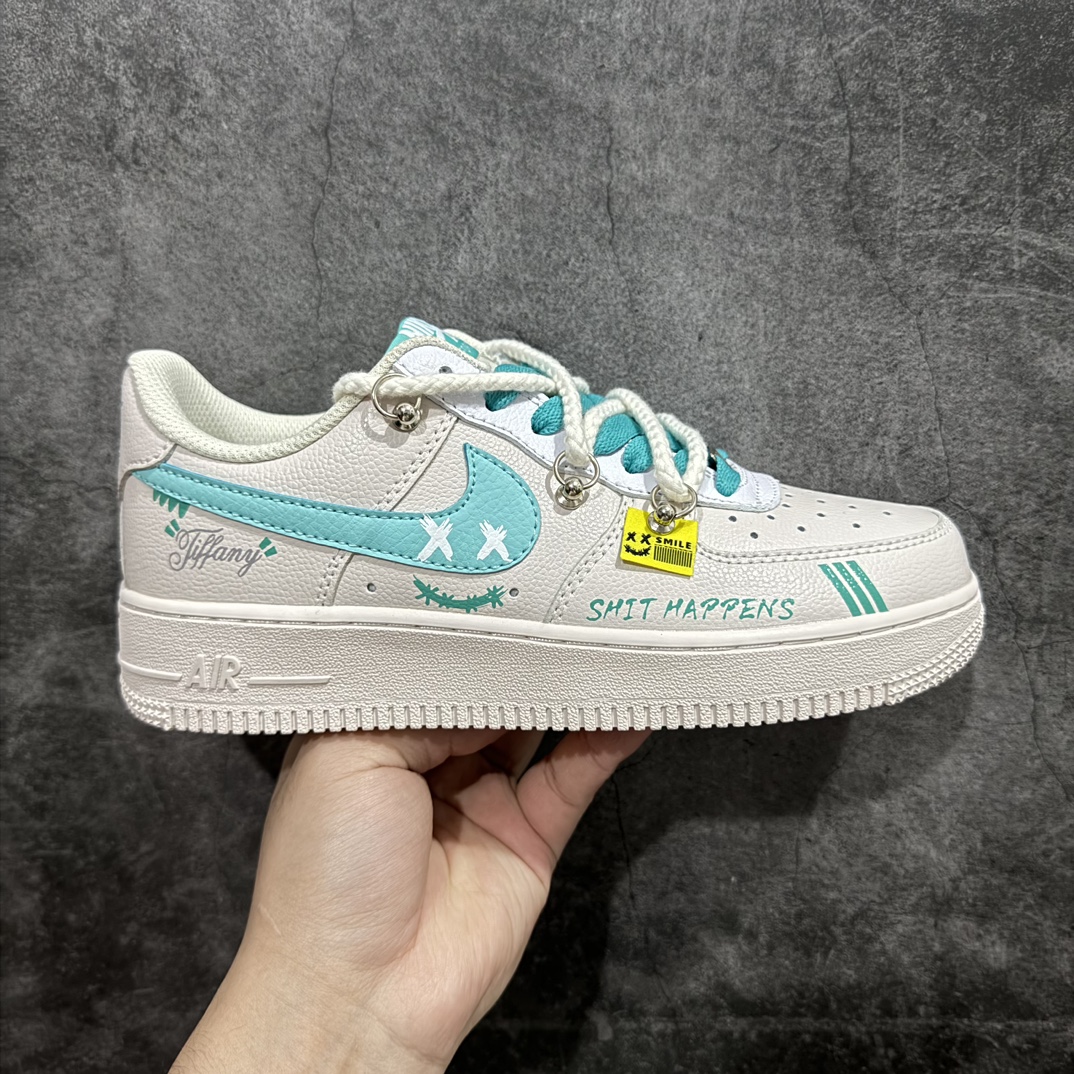 【公司级】Nike Air Force 1 Low 07 米蓝绑带涂鸦 原楦头原纸板 打造纯正低帮空军版型 专注外贸渠道 全掌内置蜂窝气垫  原盒配件 原厂中底钢印、拉帮完美官方货号：DZ1382-112 Size：36 36.5 37.5 38 38.5 39 40 40.5 41 42 42.5 43 44 44.5 45 编码：HXS310320-鞋库