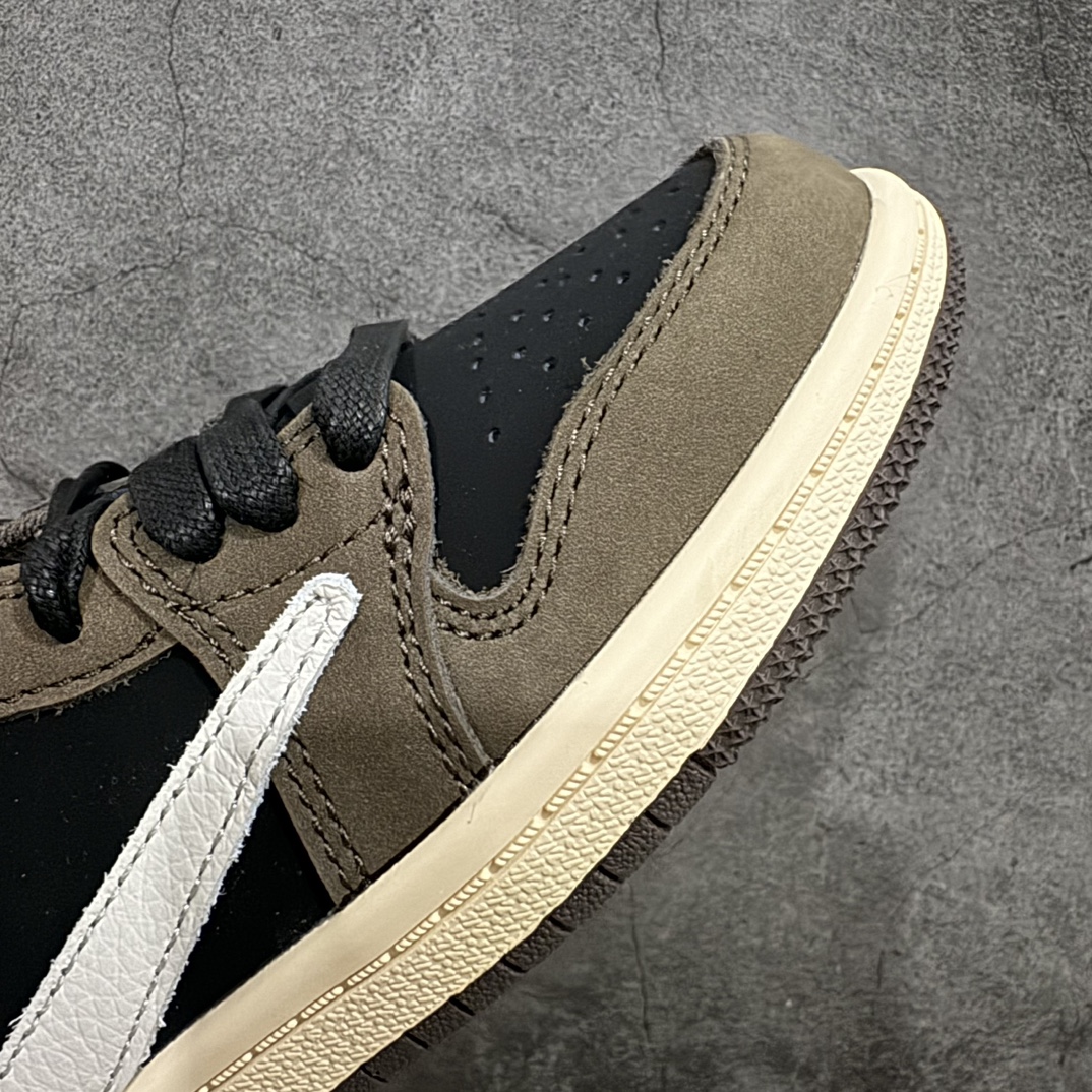 图片[6]-【TK至尊版】Travis Scott x Air Jordan AJ1 Low OG TS联名深棕倒钩低帮中童童鞋 CQ4277-001重新定义童鞋市场 市场第一款原装童鞋 上脚必是全班最靓的仔 原纸板数据开发 原厂配置 市面唯一原装批次区别市面 原厂大底磨具真实半码 同步原厂十三个尺码段 原厂Prime Asia：贝利进口皮料加持 原盒原配 原厂拉帮工艺 针距密度一致 后跟弧度收口自然不对折 极致一眼正品既视感 进口电脑针车工艺 鞋面清洁度最高QC检验标准 控制溢胶 广东原厂电绣工艺 鞋标鞋盒 防尘纸 均采36购来自原厂  尺码：27.5 28 28.5 29.5 30 31 31.5 32 33 33.5 34 35 编码：ZGM280310-鞋库