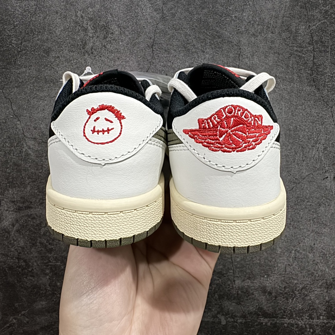 图片[4]-【TK至尊版】Travis Scott x Air Jordan AJ1 Low OG TS联名闪电倒钩低帮中童童鞋 DZ5909-106n重新定义童鞋市场 市场第一款原装童鞋 上脚必是全班最靓的仔 原纸板数据开发 原厂配置 市面唯一原装批次区别市面 原厂大底磨具真实半码 同步原厂十三个尺码段 原厂Prime Asia：贝利进口皮料加持 原盒原配 原厂拉帮工艺 针距密度一致 后跟弧度收口自然不对折 极致一眼正品既视感 进口电脑针车工艺 鞋面清洁度最高QC检验标准 控制溢胶 广东原厂电绣工艺 鞋标鞋盒 防尘纸 均采36购来自原厂  尺码：27.5 28 28.5 29.5 30 31 31.5 32 33 33.5 34 35 编码：ZGM280310-鞋库