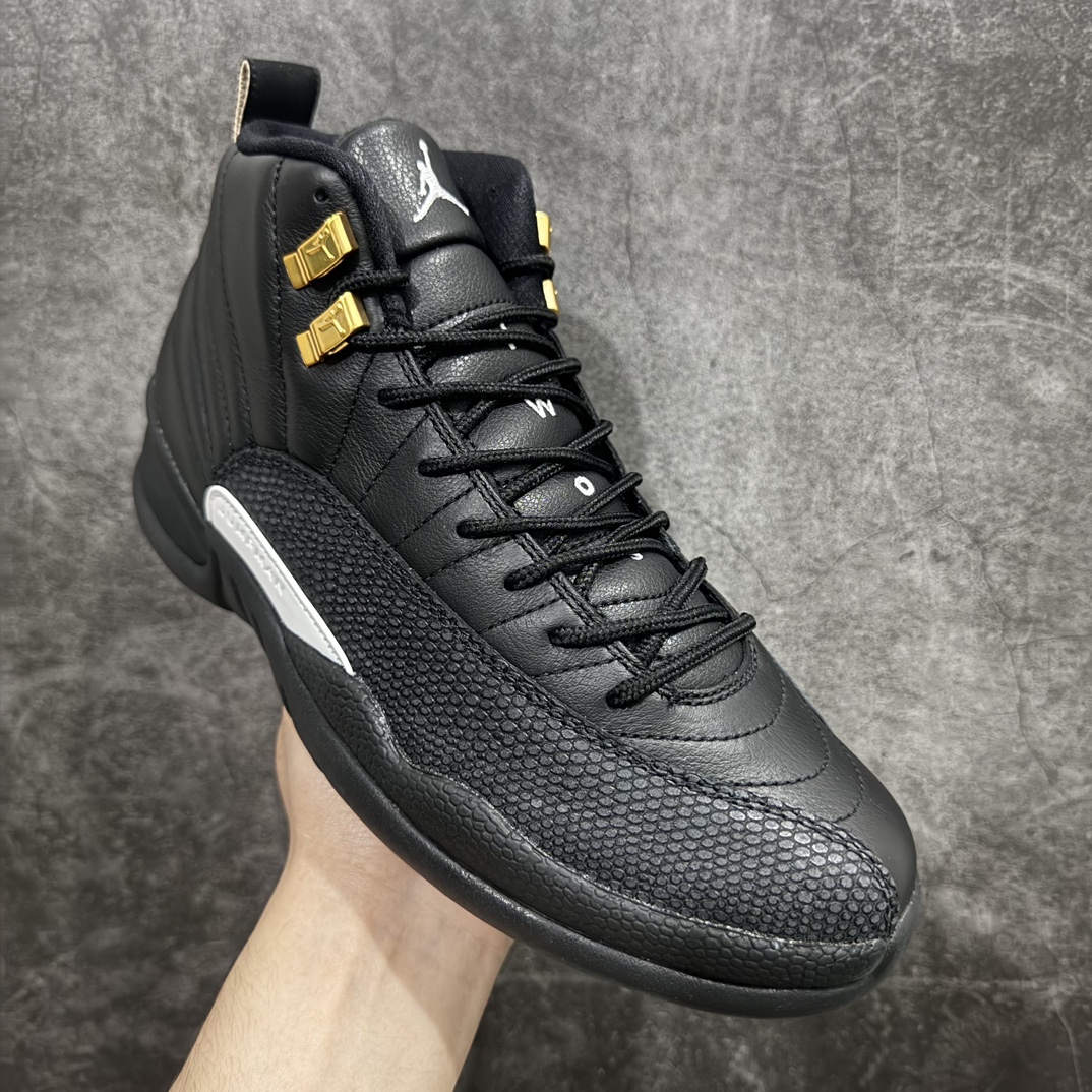 图片[3]-【TK至尊版】Air Jordan AJ12 Retro 潮流 中帮 复古篮球鞋 男款黑白金扣130690-013nn一比一原厂皮 最正确的版型鞋盒 鞋盒标 芯片 更多12代的配色陆续出齐真真的做到市场12代天花板 国外强烈推荐版本外贸混卖专供品质国内专业外贸AJ大厂出品原厂楦头纸板 原厂皮料打造 原厂真碳板 内置气垫  尺码：40 40.5 41 42 42.5 43 44 44.5 45 46 47.5 编码：ZG480520-莆田鞋批发中心