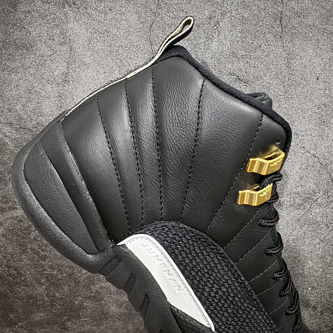 图片[7]-【TK至尊版】Air Jordan AJ12 Retro 潮流 中帮 复古篮球鞋 男款黑白金扣130690-013nn一比一原厂皮 最正确的版型鞋盒 鞋盒标 芯片 更多12代的配色陆续出齐真真的做到市场12代天花板 国外强烈推荐版本外贸混卖专供品质国内专业外贸AJ大厂出品原厂楦头纸板 原厂皮料打造 原厂真碳板 内置气垫  尺码：40 40.5 41 42 42.5 43 44 44.5 45 46 47.5 编码：ZG480520-莆田鞋批发中心