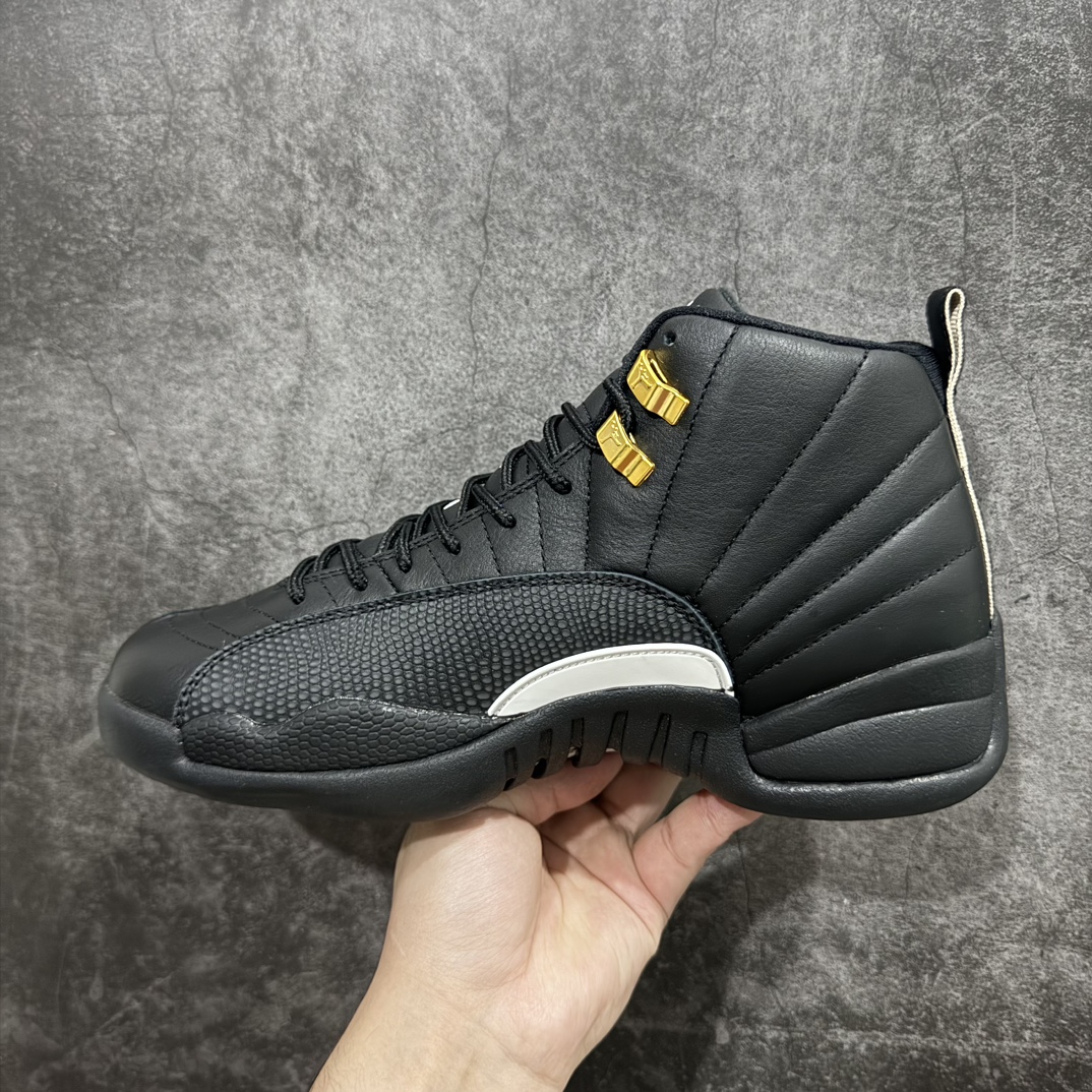 图片[2]-【TK至尊版】Air Jordan AJ12 Retro 潮流 中帮 复古篮球鞋 男款黑白金扣130690-013nn一比一原厂皮 最正确的版型鞋盒 鞋盒标 芯片 更多12代的配色陆续出齐真真的做到市场12代天花板 国外强烈推荐版本外贸混卖专供品质国内专业外贸AJ大厂出品原厂楦头纸板 原厂皮料打造 原厂真碳板 内置气垫  尺码：40 40.5 41 42 42.5 43 44 44.5 45 46 47.5 编码：ZG480520-莆田鞋批发中心