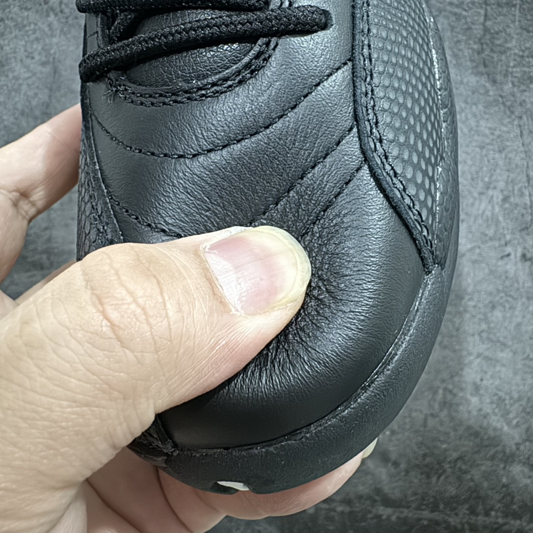 图片[6]-【TK至尊版】Air Jordan AJ12 Retro 潮流 中帮 复古篮球鞋 男款黑白金扣130690-013nn一比一原厂皮 最正确的版型鞋盒 鞋盒标 芯片 更多12代的配色陆续出齐真真的做到市场12代天花板 国外强烈推荐版本外贸混卖专供品质国内专业外贸AJ大厂出品原厂楦头纸板 原厂皮料打造 原厂真碳板 内置气垫  尺码：40 40.5 41 42 42.5 43 44 44.5 45 46 47.5 编码：ZG480520-莆田鞋批发中心