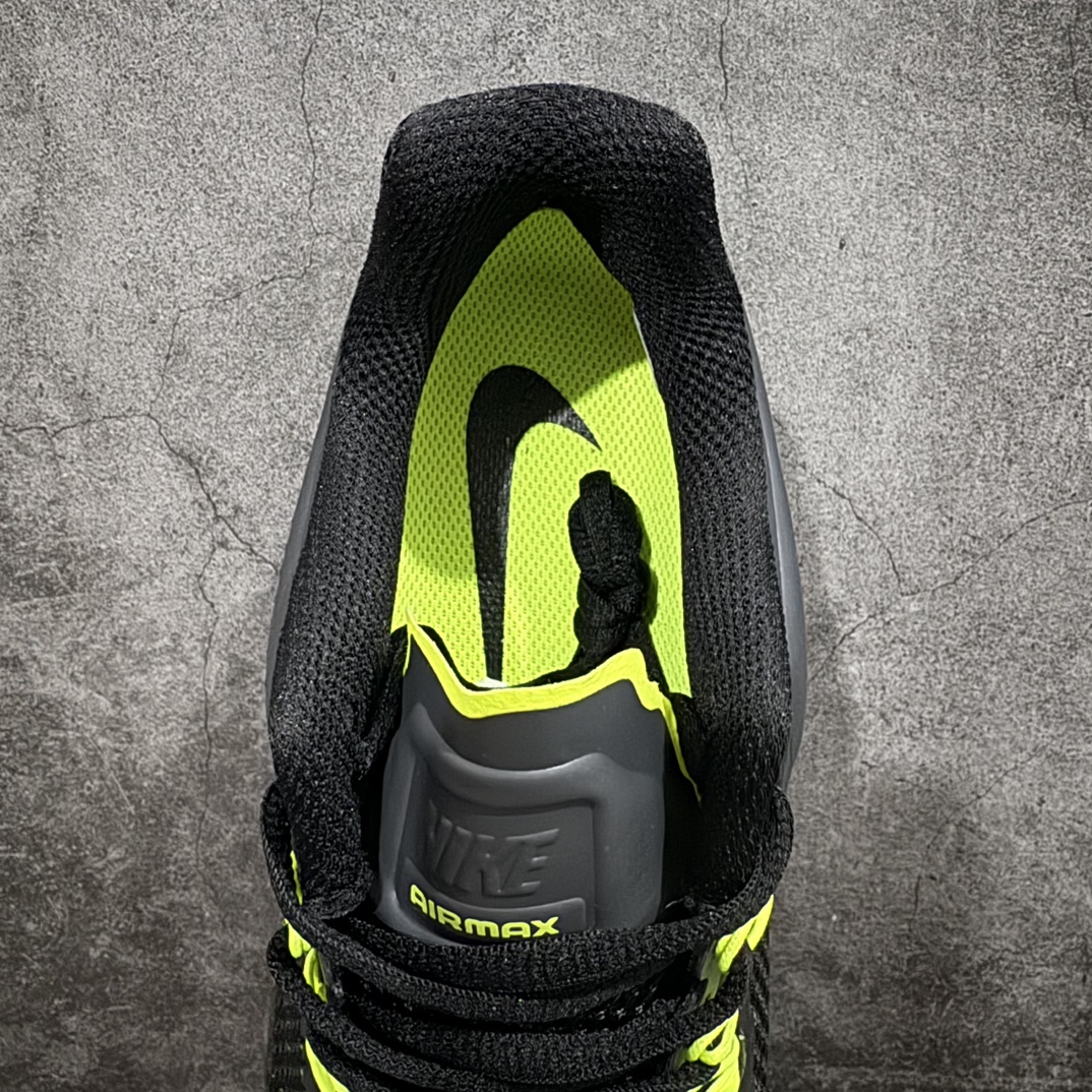 图片[8]-【纯原YH版本】Nike Air Max 2013 舒适时尚耐磨透气 低帮跑步鞋Nike Air Max 2013 运动鞋携时尚设计闪亮回归，出众有型。采用网眼布细节和运动风无缝覆面，助你保持清爽感受，塑就焕新造型。经典 Flywire 设计搭配经典全掌型 Max Air 缓震配置，缔造出众舒适感和支撑效果。 货号：555426-003 尺码：35.5 36 36.5 37.5 38 38.5 39 40 40.5 41 42 42.5 43 44 44.5 45 46  编码：DF300320-莆田鞋批发中心