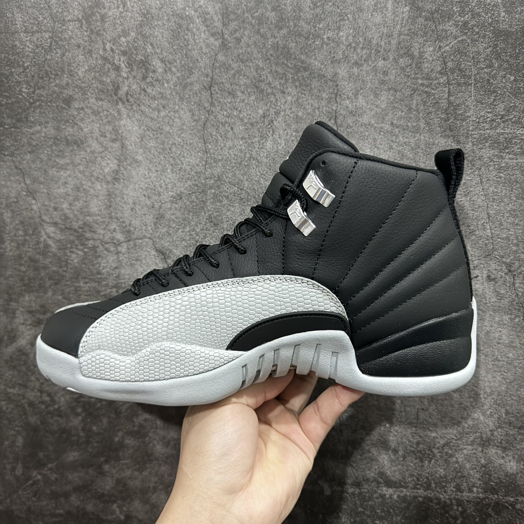 图片[2]-【TK至尊版】Air Jordan AJ12 Retro 潮流 中帮 复古篮球鞋 狼灰黑CT8013-010nn一比一原厂皮 最正确的版型鞋盒 鞋盒标 芯片 更多12代的配色陆续出齐真真的做到市场12代天花板 国外强烈推荐版本外贸混卖专供品质国内专业外贸AJ大厂出品原厂楦头纸板 原厂皮料打造 原厂真碳板 内置气垫  尺码：40 40.5 41 42 42.5 43 44 44.5 45 46 47.5 编码：ZG480520-莆田鞋批发中心