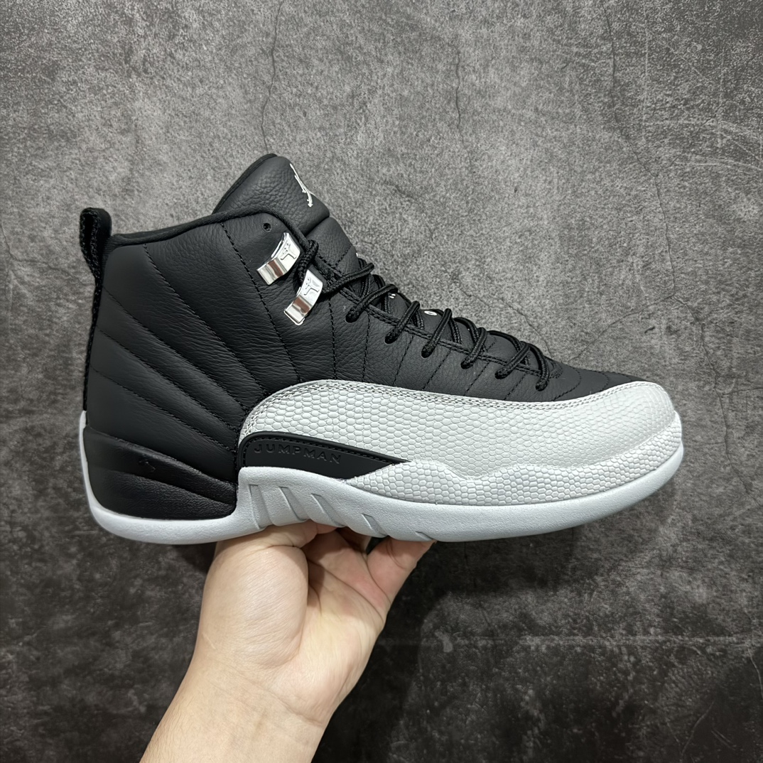 【TK至尊版】Air Jordan AJ12 Retro 潮流 中帮 复古篮球鞋 狼灰黑CT8013-010nn一比一原厂皮 最正确的版型鞋盒 鞋盒标 芯片 更多12代的配色陆续出齐真真的做到市场12代天花板 国外强烈推荐版本外贸混卖专供品质国内专业外贸AJ大厂出品原厂楦头纸板 原厂皮料打造 原厂真碳板 内置气垫  尺码：40 40.5 41 42 42.5 43 44 44.5 45 46 47.5 编码：ZG480520-莆田鞋批发中心