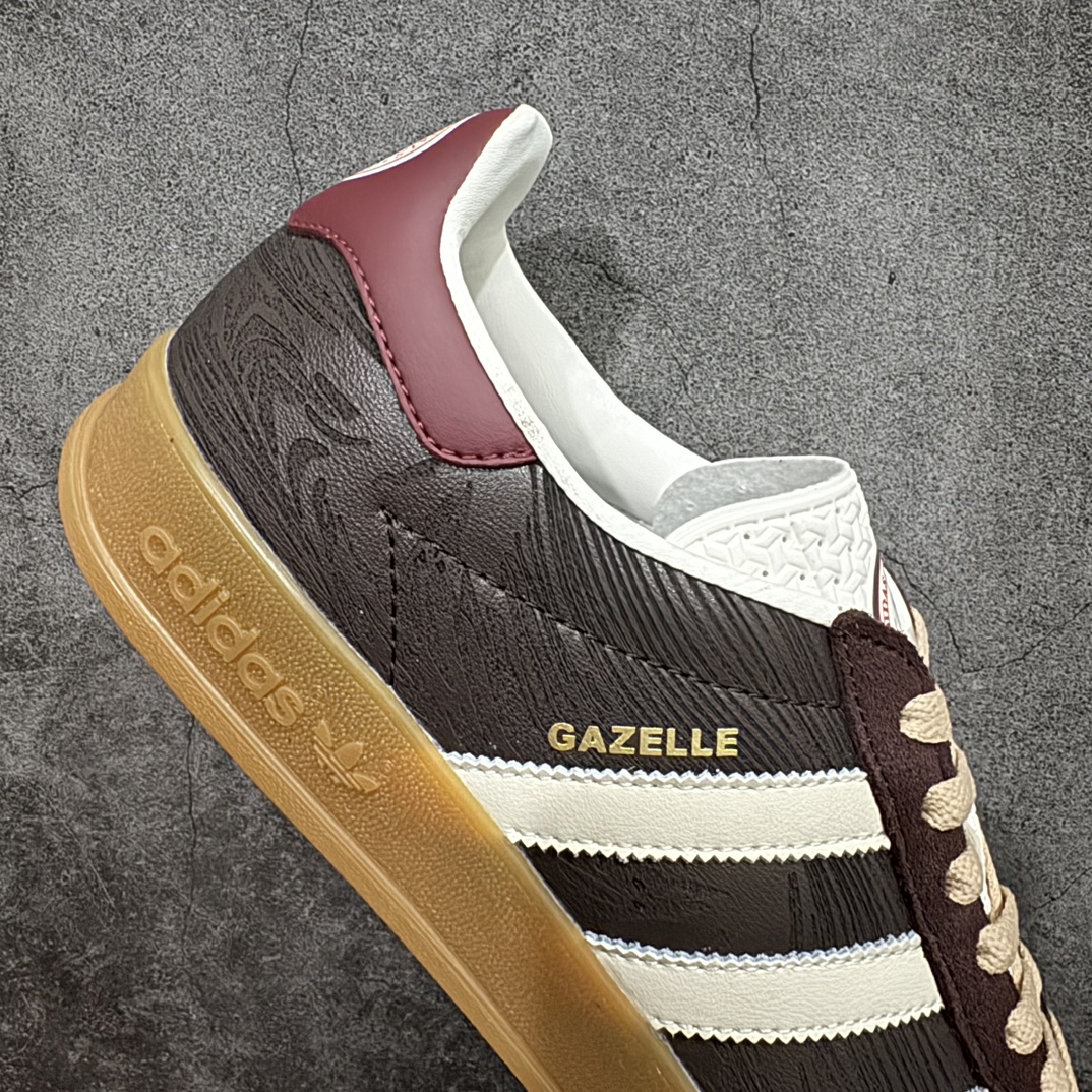 图片[7]-【Top纯原】adidas originals Gazelle Indoor 舒适简约 防滑耐磨 低帮板鞋 男女同款 褐色nn简约大方的造型设计，给人以随性休闲的时尚格调，穿着舒适轻便，运动灵活自如，满足日常个性穿搭。nn独家原版原盒 原底原料 开模打造n原厂织唛鞋标 高精密准度n原楦原纸板开发 匹配原版98%以上n后跟垫棉独家呈现 反口里弧度正确n原厂鞋垫 背胶 后跟电绣针数 与正品一致n原厂皮料 原厂车缝线 质感无敌皮料切割干净 无任何毛边 清洁度细节完美 货号：JP5671nSIZE：36 36.5 37.5 38 38.5 39 40 40.5 41 42 42.5 43 44 44.5 45 编码：TO250270-莆田鞋批发中心