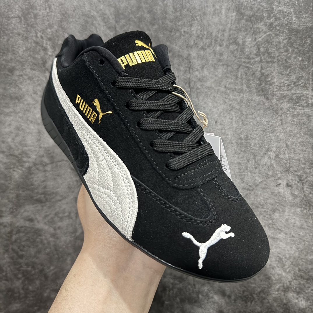 图片[3]-【LW纯原版】Puma Speedcat OG Sparcon彪马罗马阿莫尔系列 复古运动休闲赛车跑鞋n市场顶端版本n同价位上下无对手 碾压级别存在n比外面的货好，也比外面的货便宜💪🏻n无论是版型 细节 烫金走线n完全碾压市场任意版本 欢迎对比🆚n工厂耗时3个月开发n原装档案原数据纸版楦型n采用固色翻毛皮鞋面材质(正确二次成型\’猛帮\’成型工艺🆚区别市面版本!!)n外置原数据开发轻量耐磨橡胶大底💪🏻nn全球知名运动品牌PUMA宝马赛车系列n融合了宝马车队的标志性配色n以趣味十足又前卫复古的设计引领潮流n将赛道精神融入街头时尚 开启前卫竞速之旅n主打前卫复古风 Roma鞋款的鞋侧以复古的流线造型缀以宝马经典Logo 巧妙吸睛n而Speedcat鞋款以亮眼三色条纹元素缀以舒适鞋面n赋予了独特的个性美学 演绎赛车的无尽能量 尺码：36-45 官方货号：398846 01 编码：X10210230-莆田鞋批发中心