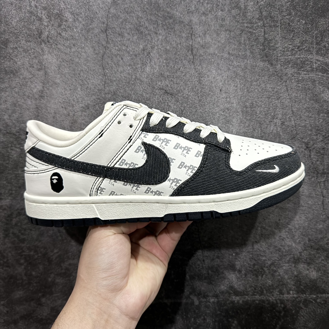 【定制版】Nk SB Dunk Low Bape猿人头联名-满天星黑白周年高端定制 低帮休闲板鞋n#高端定制鞋盒 原装头层材料 独家版型蒸餾加工n大厂纯原品质出货 超高清洁度 皮料切割干净无任何毛边 细节完美 原厂OrthoLite（欧索莱）缓冲环保去味海绵鞋垫‼️ 货号：QF1568-143 尺码：36 36.5 37.5 38 38.5 39 40 40.5 41 42 42.5 43 44 44.5 45 编码：QH280300-莆田鞋批发中心