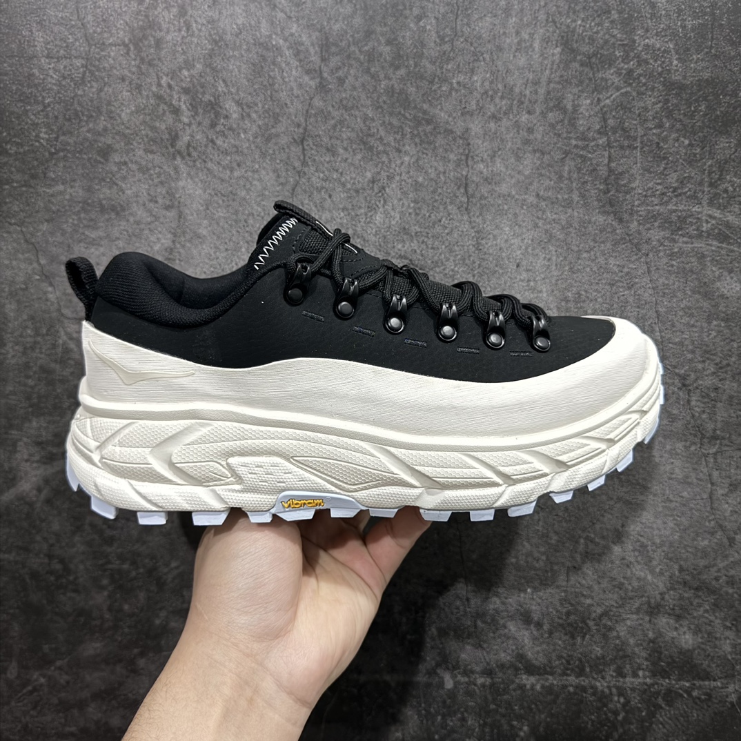 【PE版本】 HOKA ONE ONE Tor Summit 舒适简约 低帮 徒步鞋n整双鞋的设计非常时尚简约 多重材料于轻质鞋身大大提升了舒适度 上脚轻弹而且支撑性与包裹性好 日常走路和徒步的最佳选择款 尺码：40 40.5 41 42 42.5 43 44 44.5 45   编码：WE370390-莆田鞋批发中心