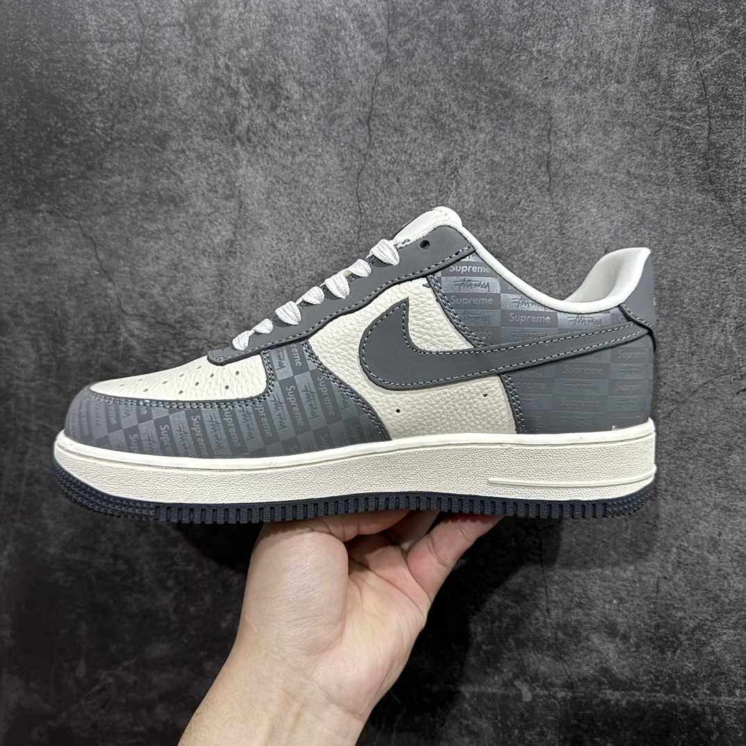 图片[2]-【定制版】海外限量发售NIke Air Force 1 \’07 Low “斯图西联名–米白灰暗影”空军一号 低帮 运动鞋 休闲鞋 折边针车 工艺难度大 原楦头原纸板 原装鞋盒 定制五金配件 内置全掌气垫 原厂鞋底货号： DF0188-008 Size：36 36.5 37.5 38 38.5 39 40 40.5 41 42 42.5 43 44 44.5 45 编码：HXS310320-莆田鞋批发中心