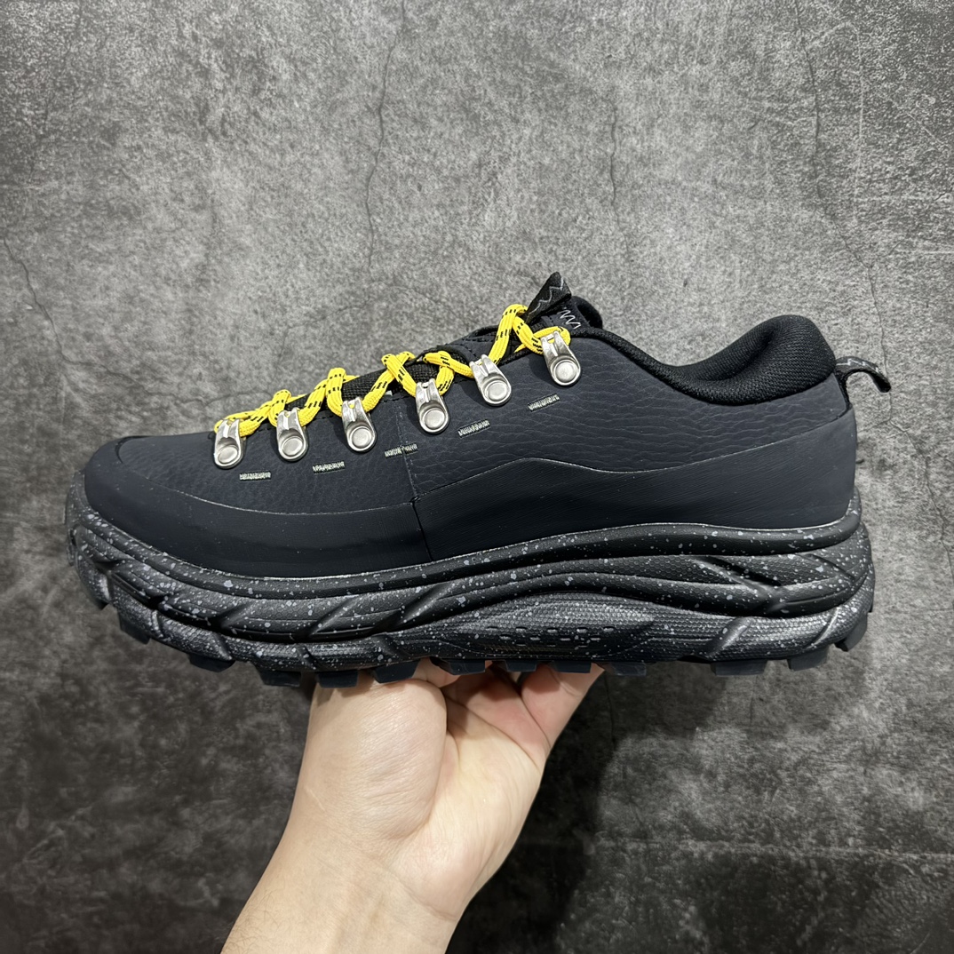 图片[2]-【PE版本】 HOKA ONE ONE Tor Summit 舒适简约 低帮 徒步鞋n整双鞋的设计非常时尚简约 多重材料于轻质鞋身大大提升了舒适度 上脚轻弹而且支撑性与包裹性好 日常走路和徒步的最佳选择款 尺码：40 40.5 41 42 42.5 43 44 44.5 45   编码：WE370390-莆田鞋批发中心