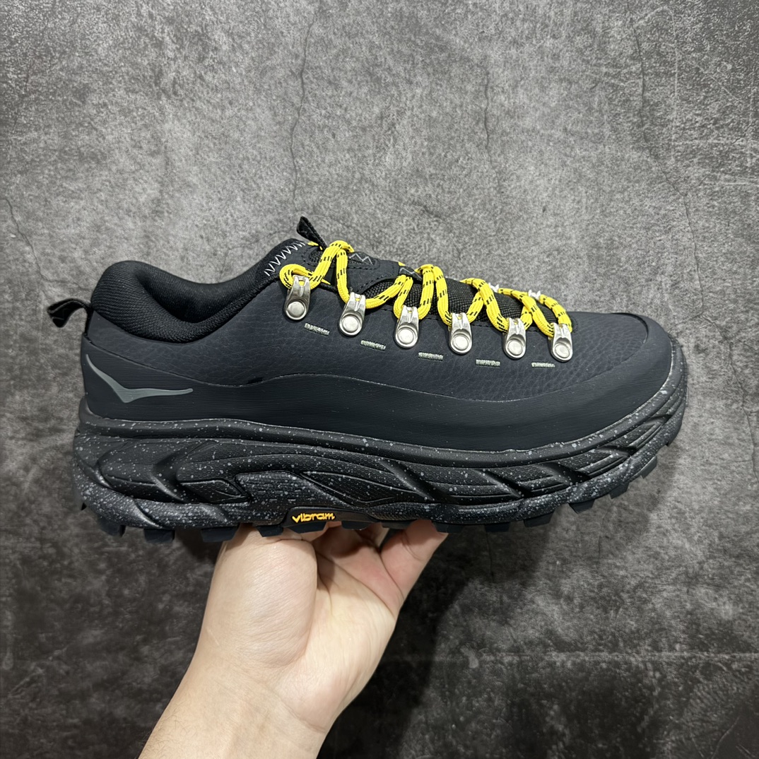 【PE版本】 HOKA ONE ONE Tor Summit 舒适简约 低帮 徒步鞋n整双鞋的设计非常时尚简约 多重材料于轻质鞋身大大提升了舒适度 上脚轻弹而且支撑性与包裹性好 日常走路和徒步的最佳选择款 尺码：40 40.5 41 42 42.5 43 44 44.5 45   编码：WE370390-莆田鞋批发中心