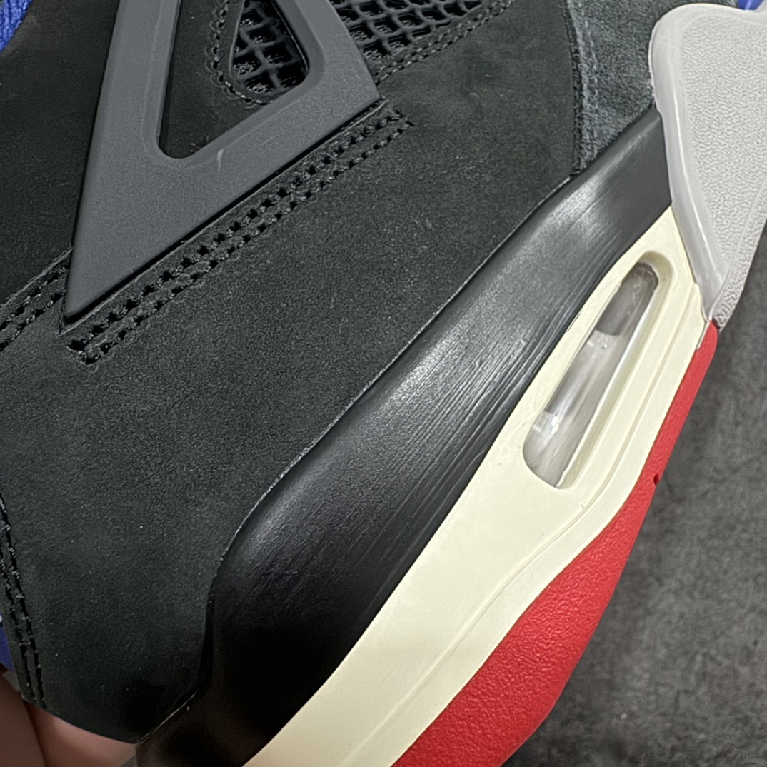 图片[3]-【GX/美版绿x】 Air Jordan 4 Retro \”Lase\” AJ4 乔4黑灰蓝配色 FV5029-003n 全套原纸板楦头开发 原厂特供皮料加持 确保原汁原味 完美呈现四代版型 一比一鞋头弧度高度鞋身弧度 数据细节工艺流程均保持原鞋一致 原厂TPU网格鞋带扣 正确内里网布 菱角分明不变形无多余毛边 柔软性质感一致于原鞋 市场唯一原厂鞋扣模具 背面可见隐藏注塑口 原厂织唛标 原厂飞人电绣工艺 尾指中部跳三针 独家绑鞋带手法 印刷中底布 四线拉帮 米色美纹纸贴合固定 进口港宝加持 后跟自然饱满 全鞋荧光划线卡点 追求极致完美 每一双都是工艺品 多重QC质检 超越公司货的品控标准 实实在在的免检产品 rn采用经典的黑色、蓝色和中性灰色为配色方案，以白色皮革鞋面，鞋头采用中性灰色覆面，鞋眼、中底、鞋跟片和鞋舌上的Jumpman标志均采用军蓝色撞色设计，最后以黑色、蓝色和灰色橡胶外底，鞋跟搭配白色“Nike Air”Logo完善设计。r 尺码：40 40.5 41 42 42.5 43 44 44.5 45 46 47.5 48.5 49 50.5 编码：X10510530-莆田鞋批发中心