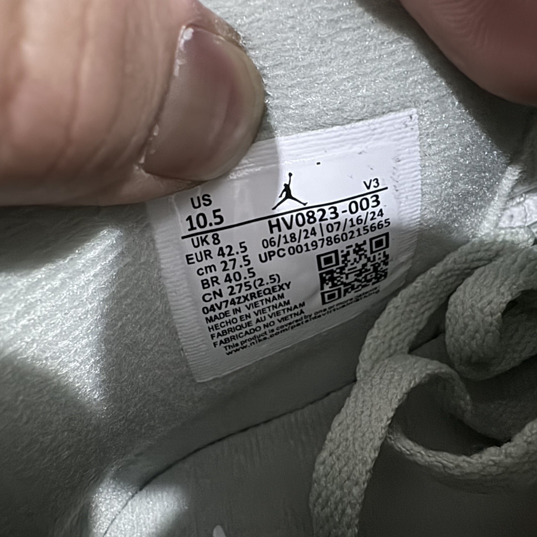 图片[9]-【原厂版本】Air Jordan AJ4 \”Seafoam\” 薄荷绿 HV0823-003 全新升级改良 原鞋原楦原纸板同源开发 完美呈现乔4的版型 内侧正确双色网格 还原细节 原厂皮料 正确气垫颜色 正确网格工艺 正确拉帮工艺 全鞋原装材料制作 原档案原模具打造 支持全方位与正品对比  尺码：36 36.5 37.5 38 38.5 39 40 40.5 41 42 42.5 43 44 44.5 45 46 47.5 编码：X10390420-莆田鞋批发中心