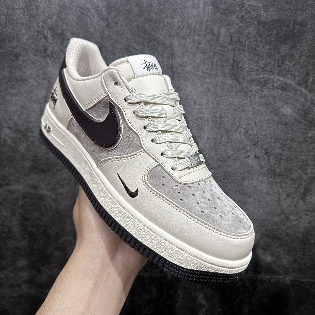 图片[3]-【公司级】Nk Air Force 1\’07 Low 斯图西联名-米白黑底 空军一号低帮休闲板鞋 XZ6188-279rn原楦头原纸板 原装鞋盒 定制五金配件 内置全掌气垫 原厂鞋底 r 尺码：36 36.5 37.5 38 38.5 39 40 40.5 41 42 42.5 43 44 44.5 45  编码：HXS310320-莆田鞋批发中心