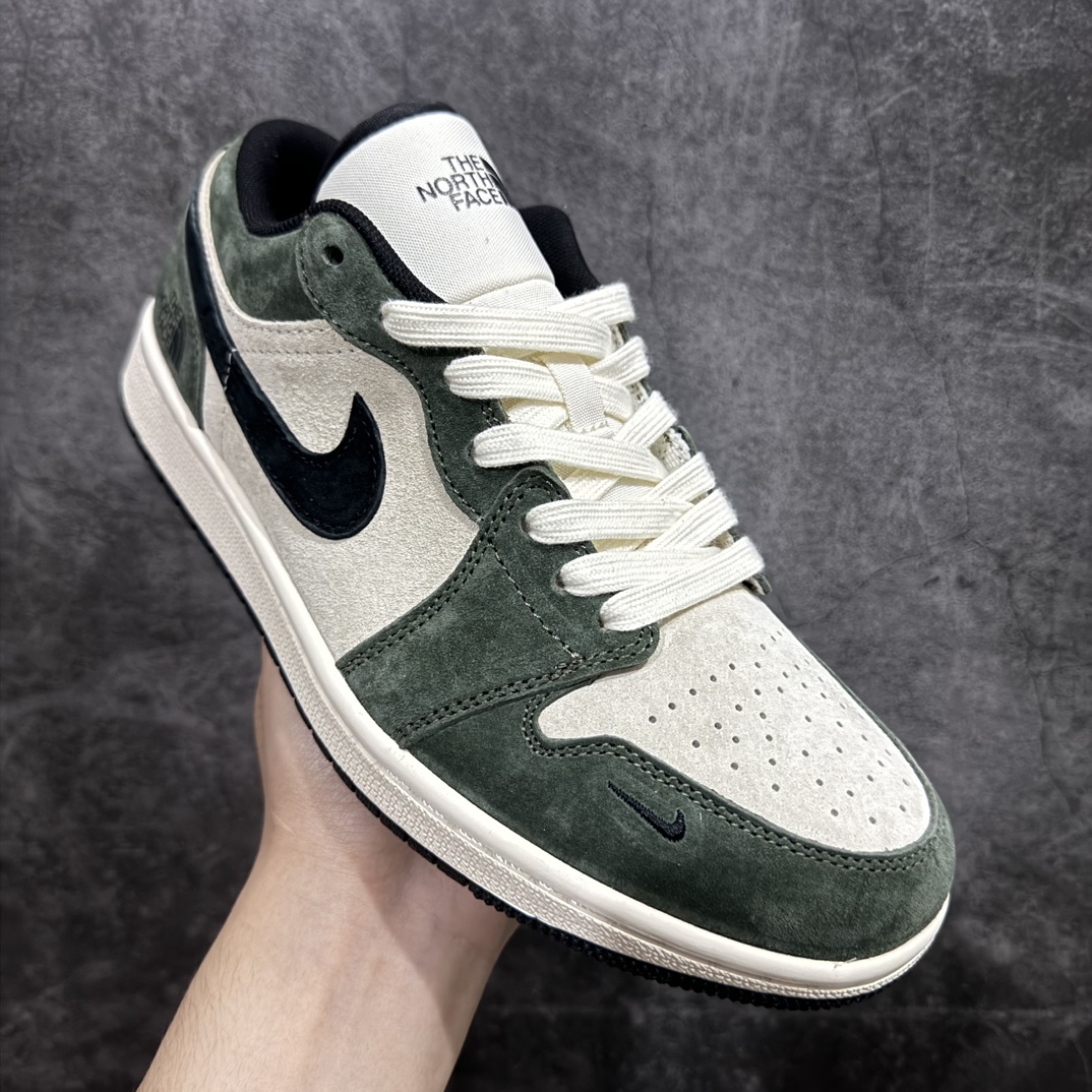 图片[3]-【定制版】Air Jordan 1 Low AJ1 乔1 北面联名-全猪八夜绿 高端定制 低帮复古篮球鞋 DM9188-004rn#定制鞋盒 大厂纯原品质出货 超高清洁度 皮料切割干净无任何毛边 细节完美 r 尺码：36 36.5 37.5 38 38.5 39 40 40.5 41 42 42.5 43 44 44.5 45  编码：HXS340360-莆田鞋批发中心