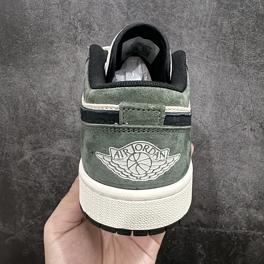 图片[4]-【定制版】Air Jordan 1 Low AJ1 乔1 北面联名-全猪八夜绿 高端定制 低帮复古篮球鞋 DM9188-004rn#定制鞋盒 大厂纯原品质出货 超高清洁度 皮料切割干净无任何毛边 细节完美 r 尺码：36 36.5 37.5 38 38.5 39 40 40.5 41 42 42.5 43 44 44.5 45  编码：HXS340360-莆田鞋批发中心