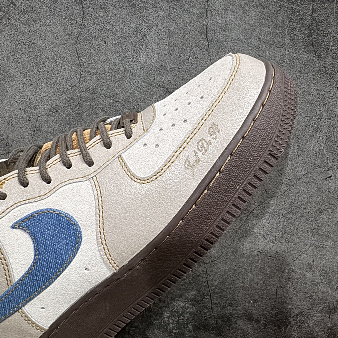 图片[6]-【公司级】Nike Air Force 1 Low 棕白蓝  货号：HQ3458n原厂冲刀皮料切割干净 无任何毛边 清洁度细节完美 做工细节全方位比对原鞋。 142 原楦原纸板 打造纯正空军 专注外贸渠道 全掌内置蜂窝气垫 原盒配件 原厂中底钢印、拉帮完美！全套原楦原模倾力打造完美版型！无解鞋型 原盒原配 超高清洁度 全鞋零毛边皮料切割！ 尺码：36-45（半） 编码：LF250260-莆田鞋批发中心