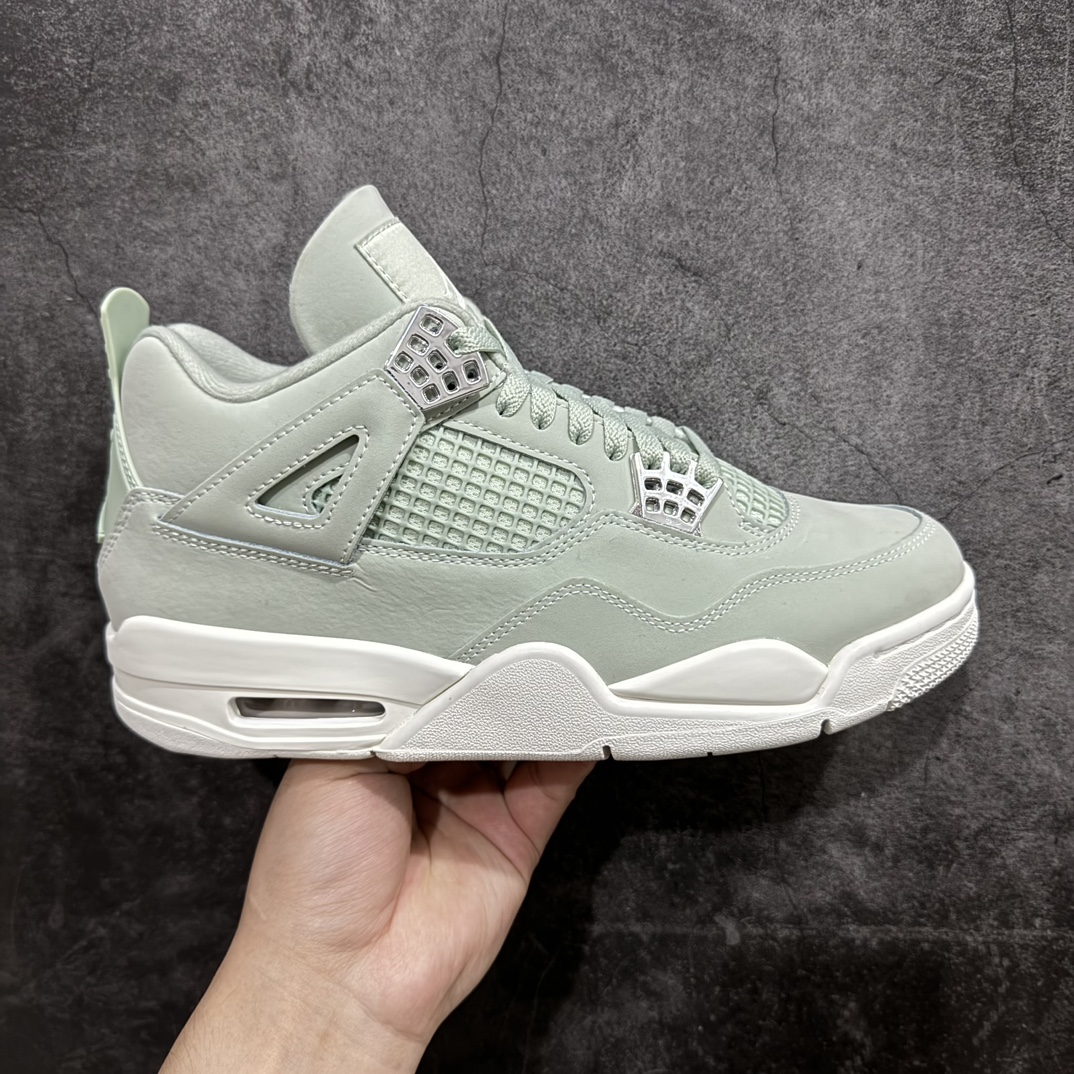 【老DT纯原】Air Jordan AJ4 \”Seafoam\” 薄荷绿 HV0823-003原鞋开发原楦原纸板同源开发 完美呈现乔4的版型 内侧正确双色网格 还原细节 原厂皮料 正确气垫颜色 正确网格工艺 正确拉帮工艺 全鞋原装材料制作 原档案原模具打造 支持全方位与正品对比  尺码：40 40.5 41 42 42.5 43 44 44.5 45 46 47.5 48.5 编码：X1430470-莆田鞋批发中心