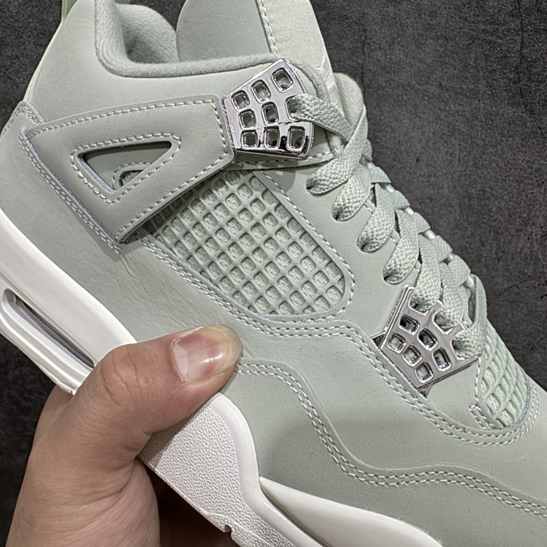 图片[4]-【老DT纯原】Air Jordan AJ4 \”Seafoam\” 薄荷绿 HV0823-003 原鞋开发原楦原纸板同源开发 完美呈现乔4的版型 内侧正确双色网格 还原细节 原厂皮料 正确气垫颜色 正确网格工艺 正确拉帮工艺 全鞋原装材料制作 原档案原模具打造 支持全方位与正品对比 尺码：40 40.5 41 42 42.5 43 44 44.5 45 46 47.5 48.5-选品中心