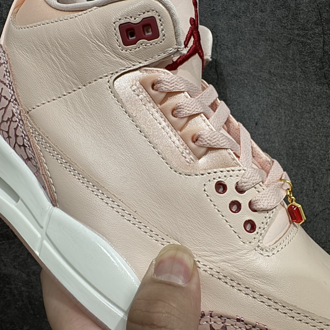 图片[4]-【OG纯原】Air Jordan 3 Retro  \” Valentine\’s Day\” AJ3乔3 文化篮球鞋 HJ0178-600国内一线大厂OG出品 匠心打造 原厂皮料原厂数据 全新纸板 模具打造 外贸 平台高端零售专供品质 品质毋庸置疑 一眼正品既视感 细节均已解码  尺码：36 36.5 37.5 38 38.5 39 40 40.5 41 42 42.5 43 44 44.5 编码：O470490-莆田鞋批发中心