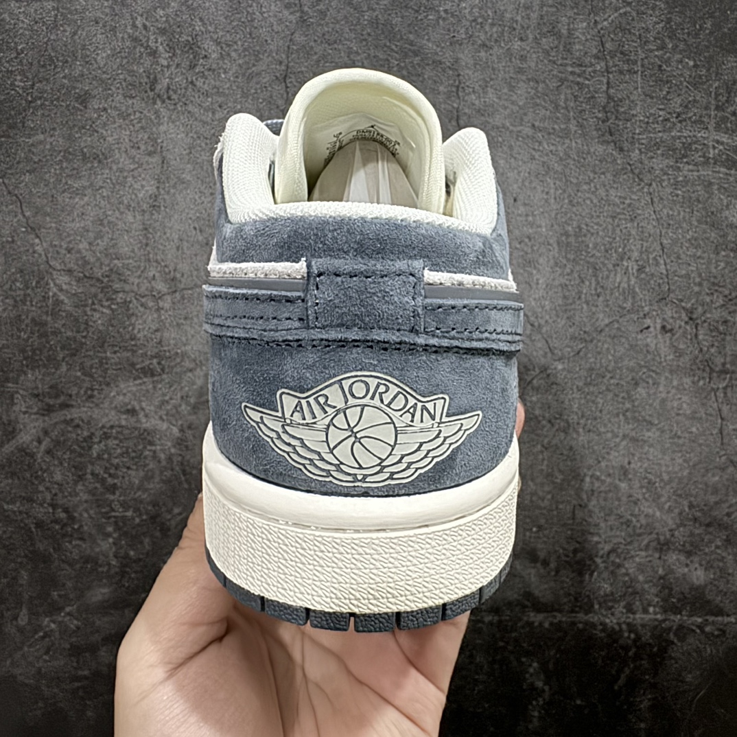 图片[4]-【定制版】Air Jordan 1 Low AJ1 乔一联名 高端定制 低帮复古休闲板鞋货号：DM9188-002n定制鞋盒 大厂纯原品质出货 超高清洁度 皮料切割干净无任何毛边 细节完美  尺码：36 36.5 37.5 38 38.5 39 40 40.5 41 42 42.5 43 44 44.5 45 编码：HXS340360-莆田鞋批发中心