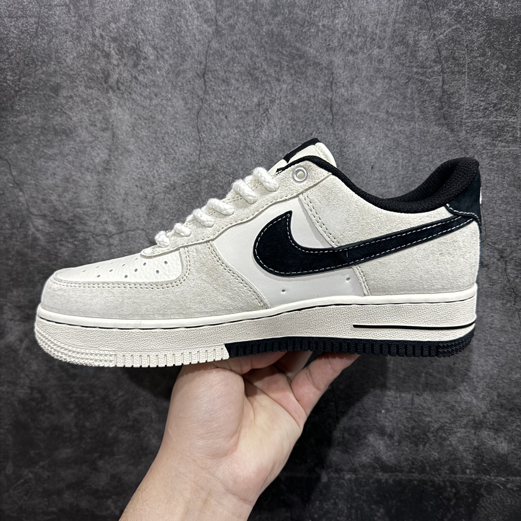 图片[2]-【公司级】Nk Air Force 1\’07 Low 斯图西联名-AF1米灰红标 空军一号 低帮休闲板鞋 SJ6698-009rn#原楦头原纸板 原装鞋盒 定制五金配件 内置全掌气垫 原厂鞋底 r 尺码：36 36.5 37.5 38 38.5 39 40 40.5 41 42 42.5 43 44 44.5 45 编码：HXS310320-莆田鞋批发中心