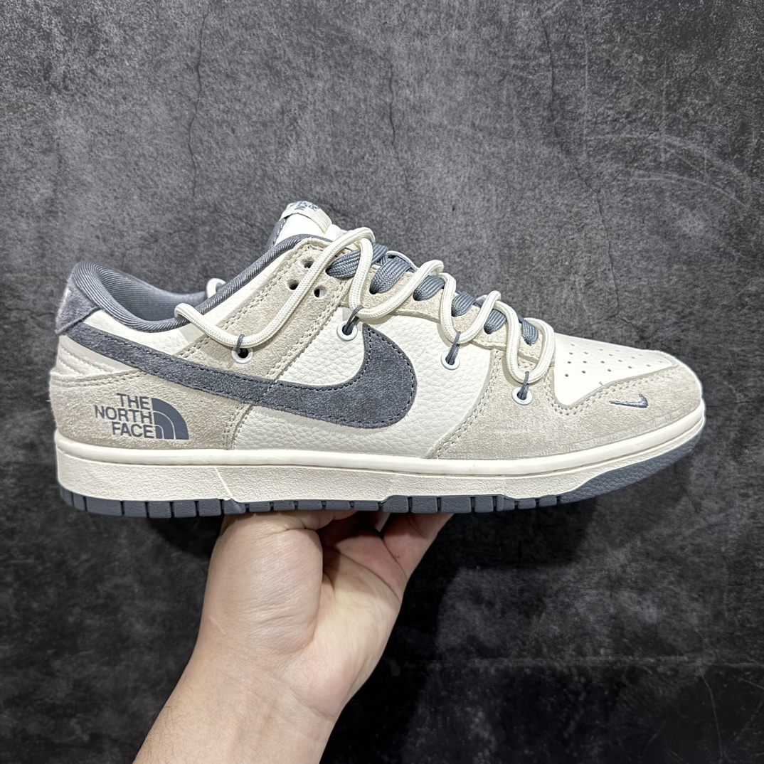 【定制版】Nk SB Dunk Low 北面系列-绑带猪八灰勾 周年高端定制 低帮休闲板鞋 DM6868-002rn#定制鞋盒 大厂纯原品质出货 超高清洁度 皮料切割干净无任何毛边 细节完美 r 尺码：36 36.5 37.5 38 38.5 39 40 40.5 41 42 42.5 43 44 44.5 45  编码：HXS340360-莆田鞋批发中心