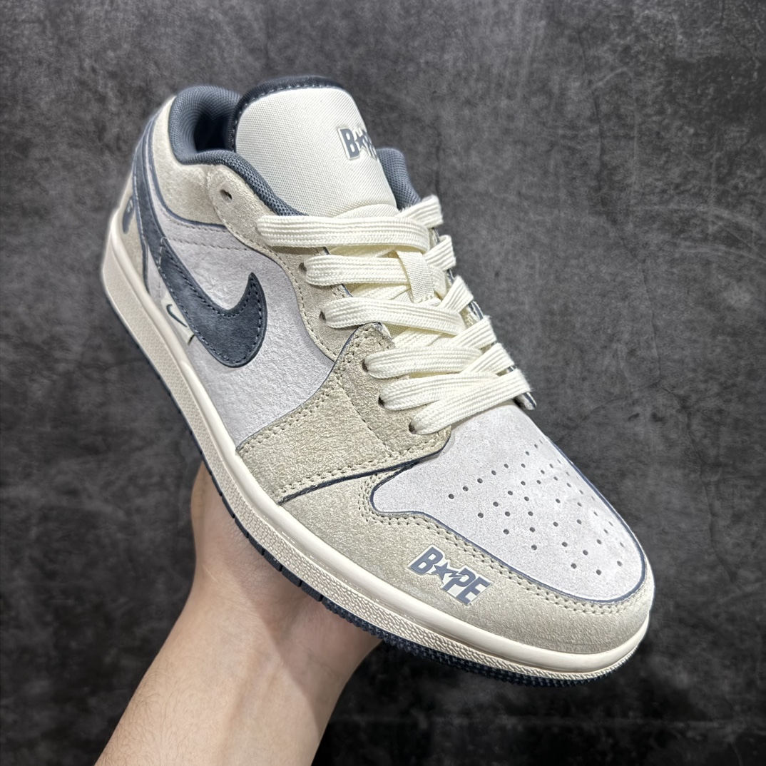 图片[3]-【定制版】Air Jordan 1 Low AJ1 乔1 OF联名-全猪八水泥灰标 高端定制 低帮复古篮球鞋 DM9188-002rn#定制鞋盒 大厂纯原品质出货 超高清洁度 皮料切割干净无任何毛边 细节完美 r 尺码：36 36.5 37.5 38 38.5 39 40 40.5 41 42 42.5 43 44 44.5 45  编码：HXS320340-莆田鞋批发中心